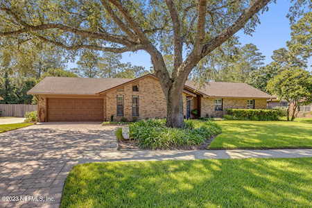 3412 Pickwick DR S Jacksonville, FL 32257
