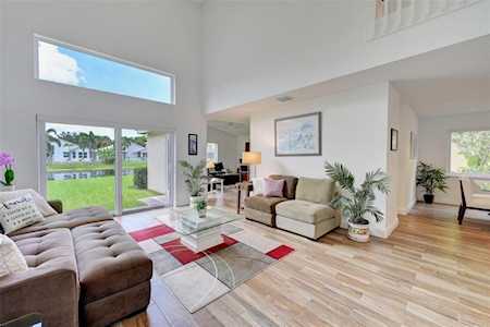 5380 NW 117th Ave Coral Springs, FL 33076