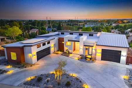 758 Glen Mady Way Folsom, CA 95630