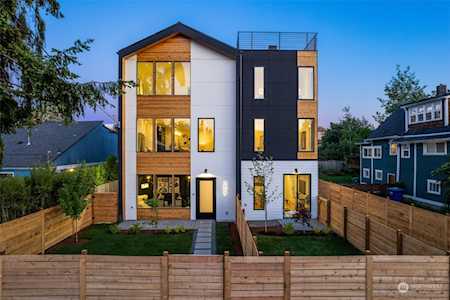 309 NW 89th St Seattle, WA 98117