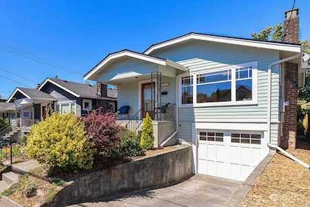 1412 N 46th St Seattle, WA 98103