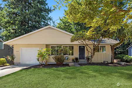 9509 164th Ave NE Redmond, WA 98052