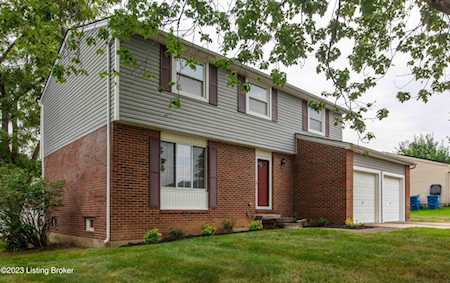 3009 Petty Jay Rd Louisville, KY 40220