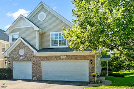 1040 Sheridan Circle Naperville, IL 60563