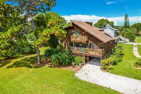 600 Chestnut St Oldsmar, FL 34677