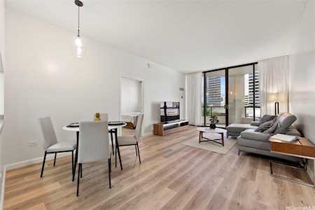 725 Kapiolani Boulevard #704 Honolulu, HI 96813