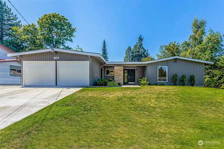 1217 150th Ave SE Bellevue, WA 98007
