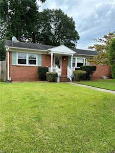 717 Beachview St Norfolk, VA 23503