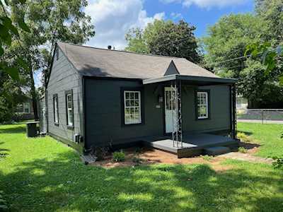 600 Carver Ave Murfreesboro, TN 37128