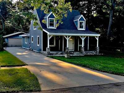 54201 28 th Street South Bend, IN 46635