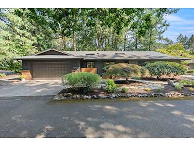 11310 SW Foothill DR Portland, OR 97225