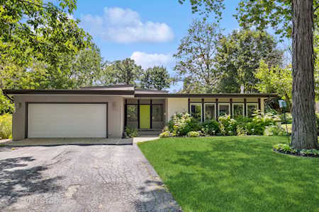 1894 York Ln Highland Park, IL 60035