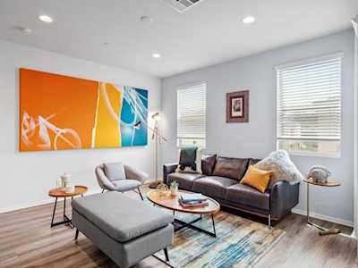 2223 Solara Lane Vista, CA 92081