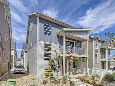 18662 E 53rd Dr Denver, CO 80249