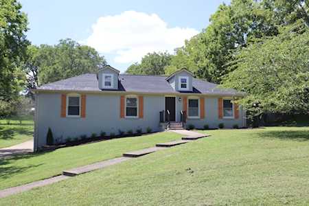 108 La Vista Dr Hendersonville, TN 37075