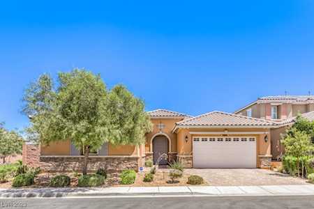 2100 Canvas Edge Dr Henderson, NV 89044