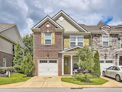 1041 Livingstone Ln Mount Juliet, TN 37122