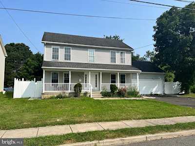 209 Wilmer St Glassboro, NJ 08028