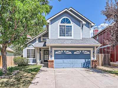 7628 Dawn Dr Littleton, CO 80125