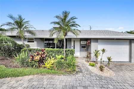 5241 NE 18th Ter Fort Lauderdale, FL 33308