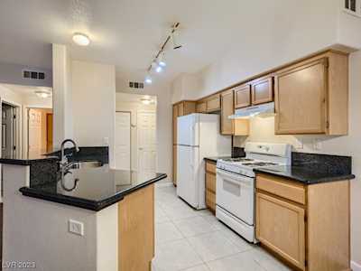 1050 E Cactus Ave #1045 Las Vegas, NV 89183