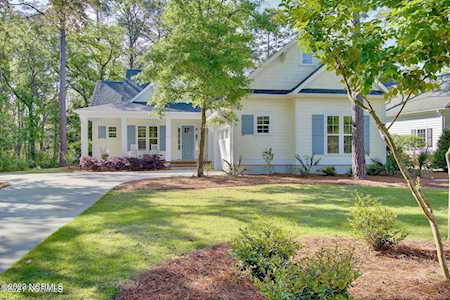 689 Breezewood Dr SE Bolivia, NC 28422