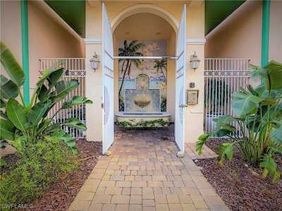 170 Lenell Rd #403 Fort Myers Beach, FL 33931