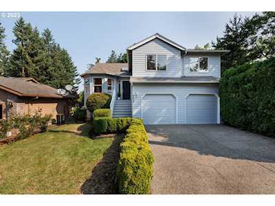 6835 SW Tierra Del Mar DR Beaverton, OR 97007