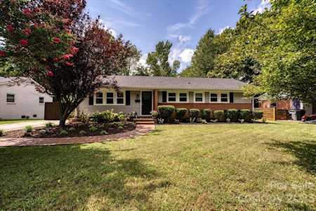 2339 Birchcrest Dr Charlotte, NC 28205