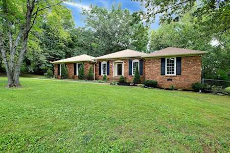 7320 Dunaway Dr Nashville, TN 37221