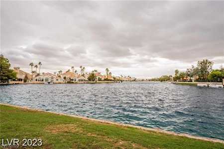 3151 Soaring Gulls Dr #2150 Las Vegas, NV 89128