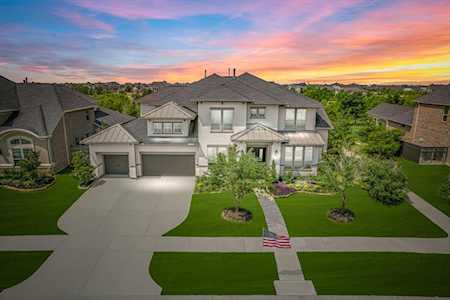 28406 Cave Springs Ln Fulshear, TX 77441