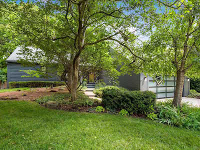 2248 Sandover Road Upper Arlington, OH 43220