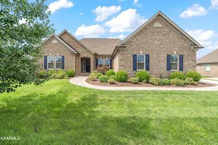 307 Millstone Ln Lenoir City, TN 37772