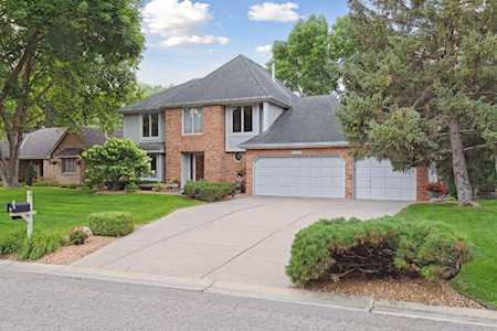 3705 Vinewood Lane N Plymouth, MN 55441