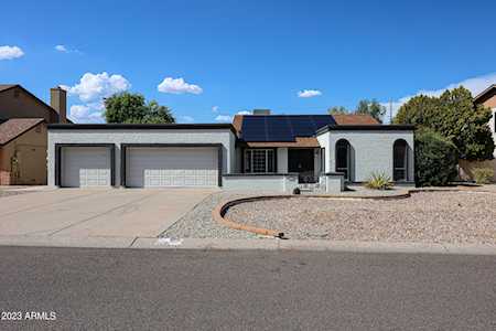4434 W Villa Theresa Dr Glendale, AZ 85308