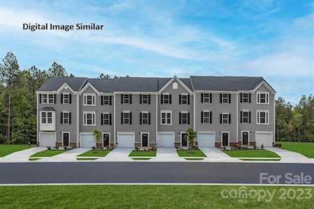 3244 Beeler Ln Charlotte, NC 28208