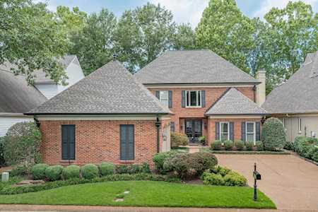 7254 Mont Blanc Dr Germantown, TN 38138