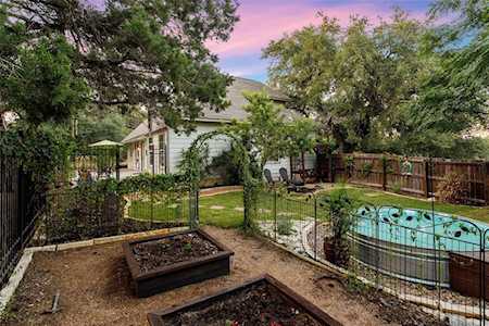 22222 Stow CIR Briarcliff, TX 78669