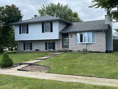 6900 Grantham Dr Joliet, IL 60431