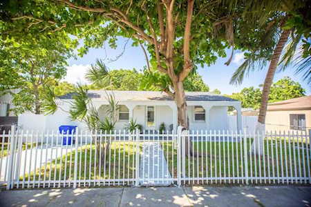 1031 NW 41st St Miami, FL 33127