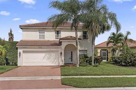 3532 Miramontes Circle Wellington, FL 33414