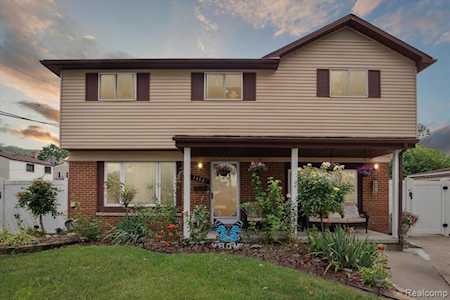 34661 Florence St Westland, MI 48185