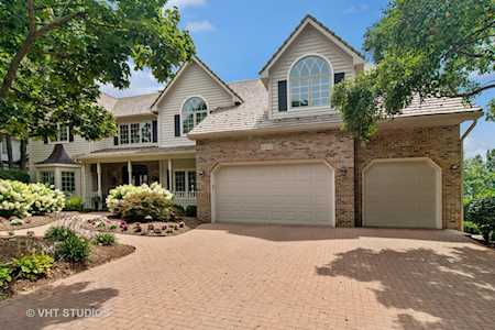 2875 Parkwood Ln Aurora, IL 60502