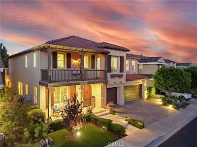 8 Groveside Dr Aliso Viejo, CA 92656