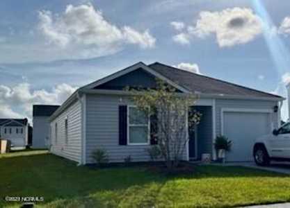 8207 E Highcroft Dr Leland, NC 28451