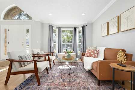 6624 Oasis DR Austin, TX 78749