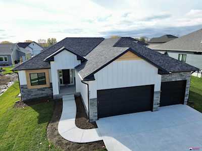 8831 Buckley Creek Rd Lincoln, NE 68520