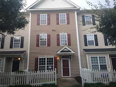923 Teton Circle #110 Suffolk, VA 23435