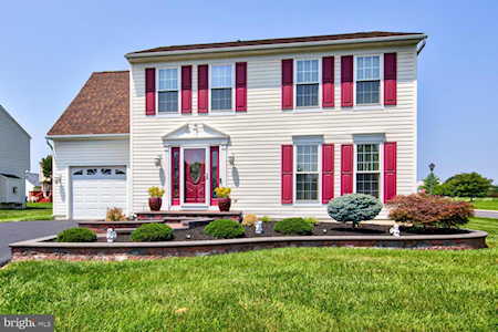 23 W Weatherly Rd New Castle, DE 19720